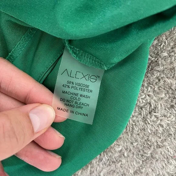 Alexis Sari Top in Emerald - Picture 7 of 9